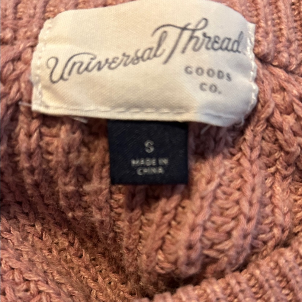 Universal Thread Elegant Mauve Crew Neck Sweater, size S EUC - Picture 4 of 5